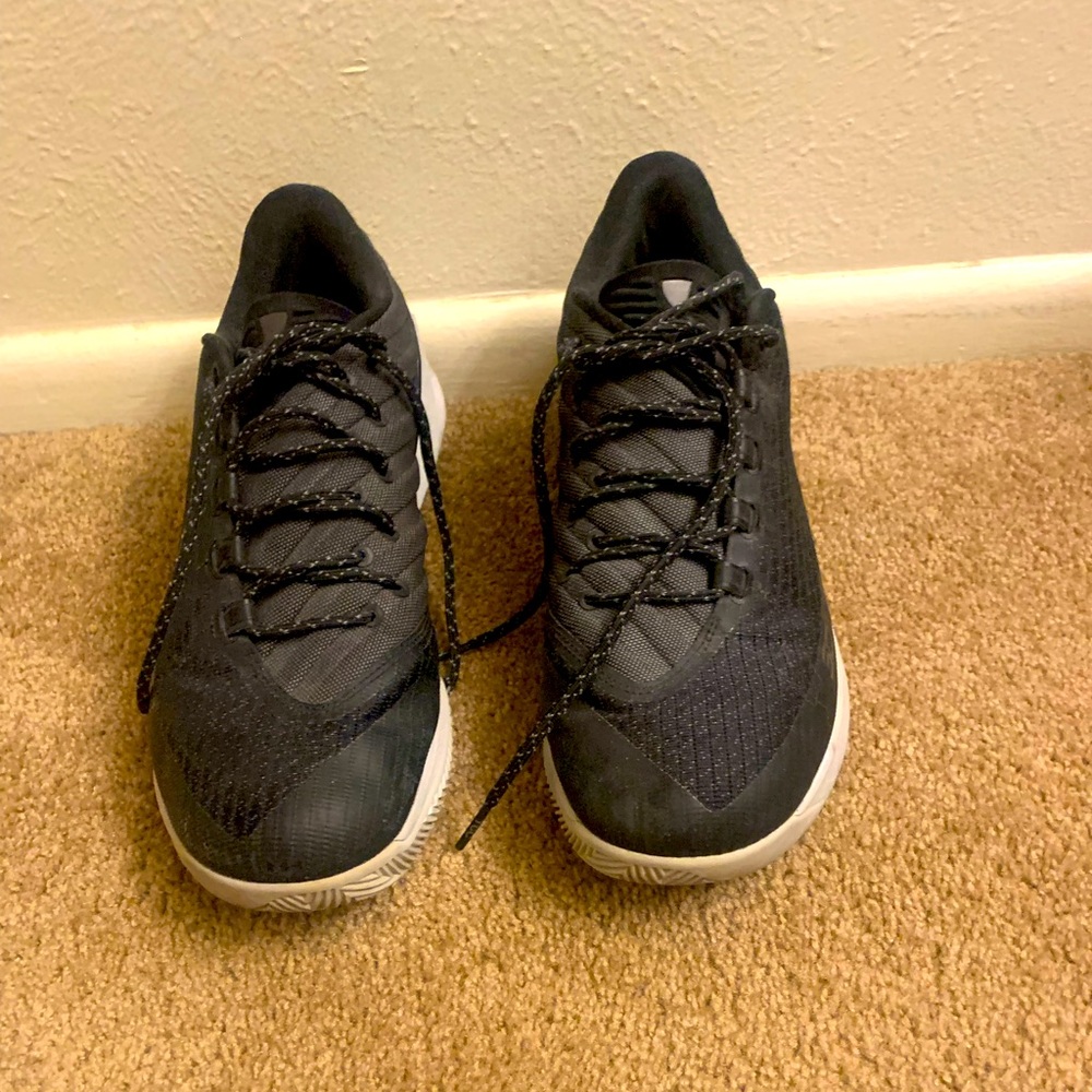 Curry 3 size 10 just have never really worn them make an offer